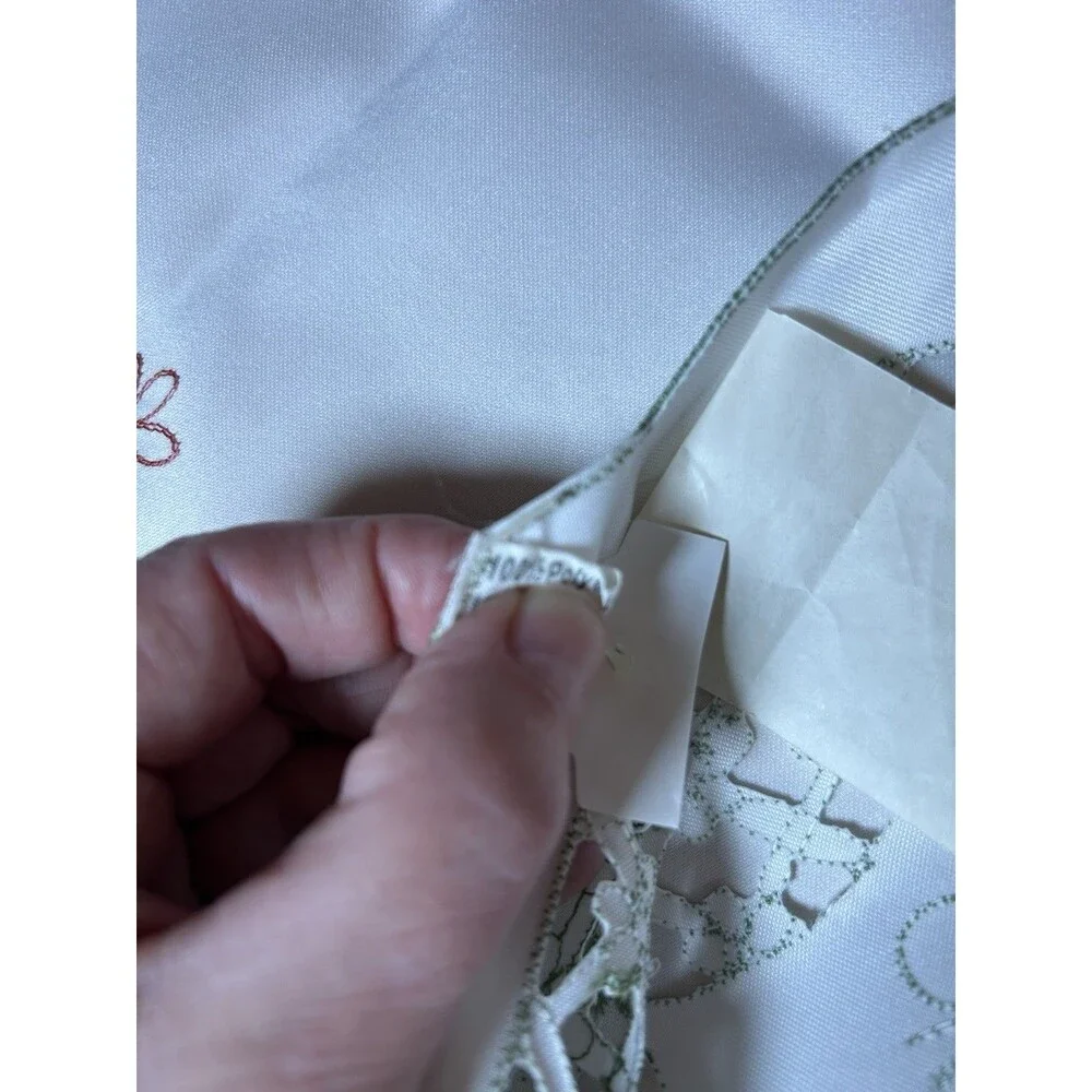 Easter Tablecloth 85x85cm Chick Egg Embroidery Lace Cutwork NWT Spring Cottage